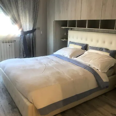 La Casa Di Gio Golf Tennis E Parcheggio Privato Apartmán