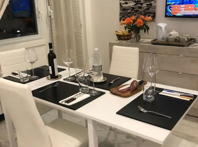 Apartman La Casa Di Gio Golf Tennis E Parcheggio Privato Rapallo